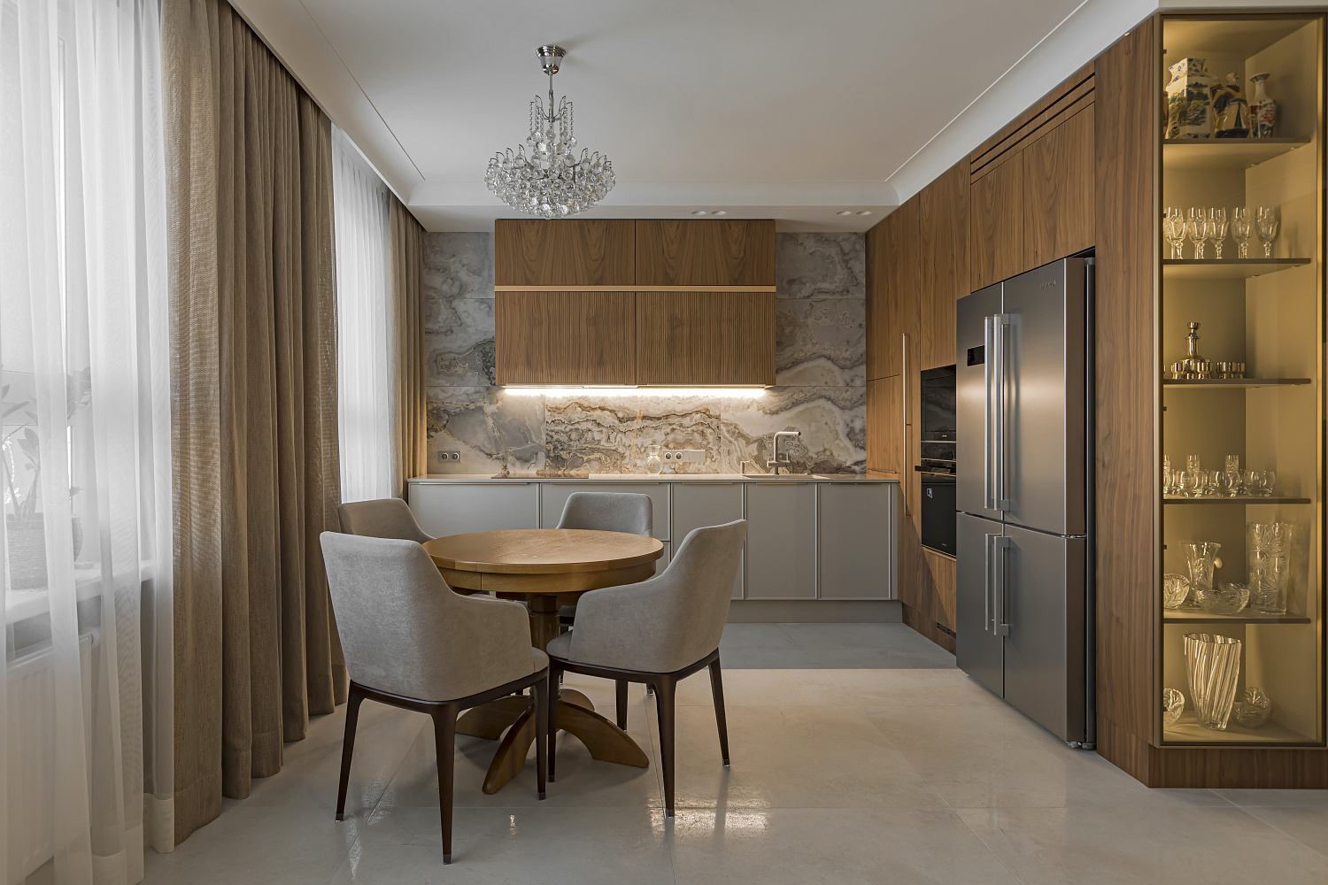 Кухня из шпона ореха в ЖК Левада