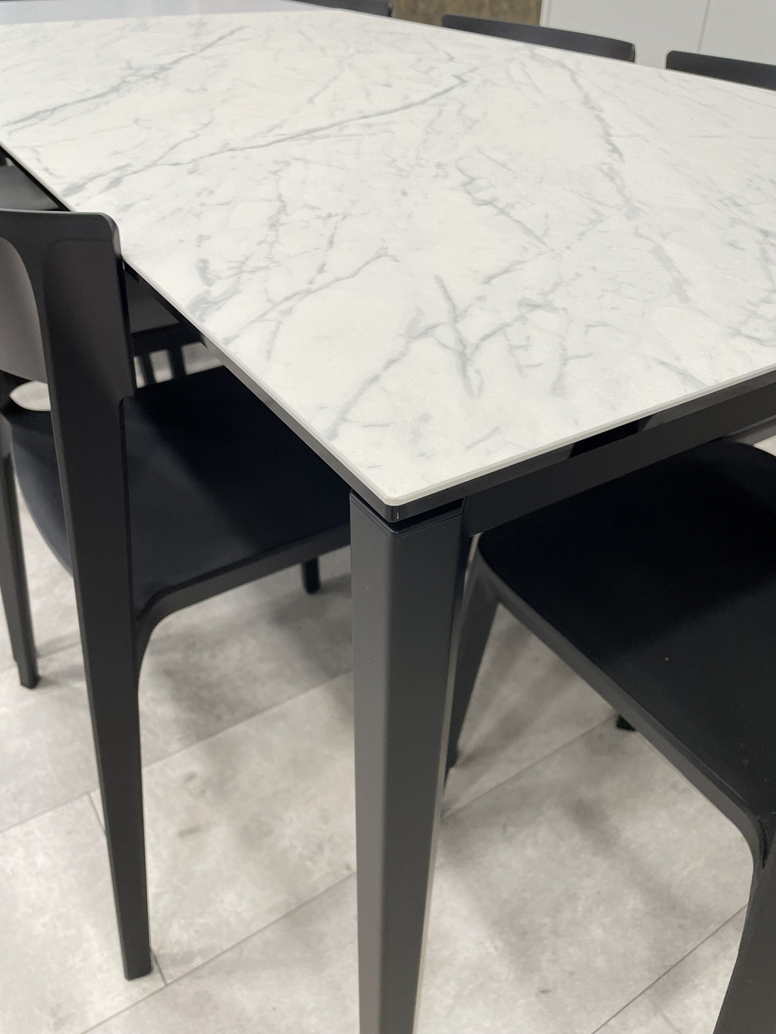 Итальянский стол Pentagon с раскладкой