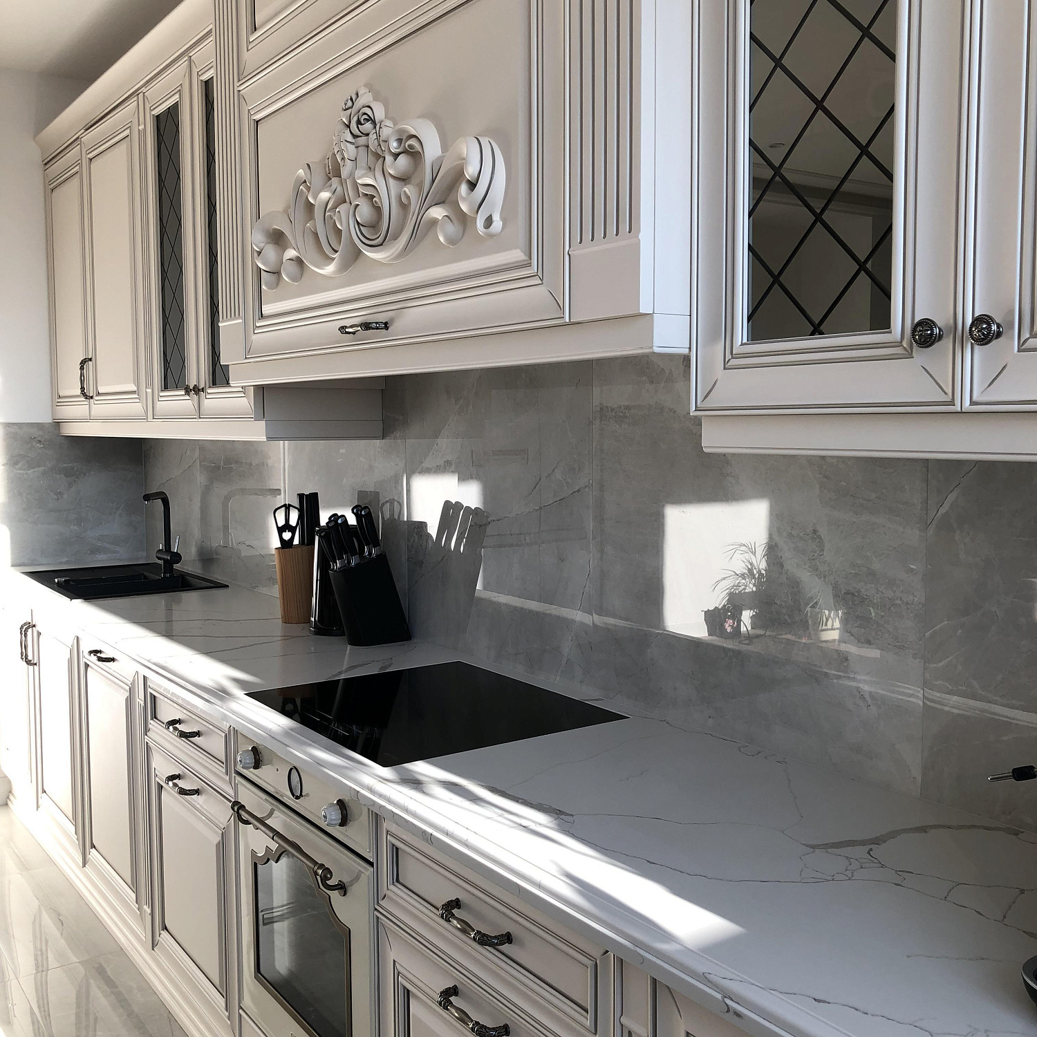 Линейная кухня Монтичели с островом