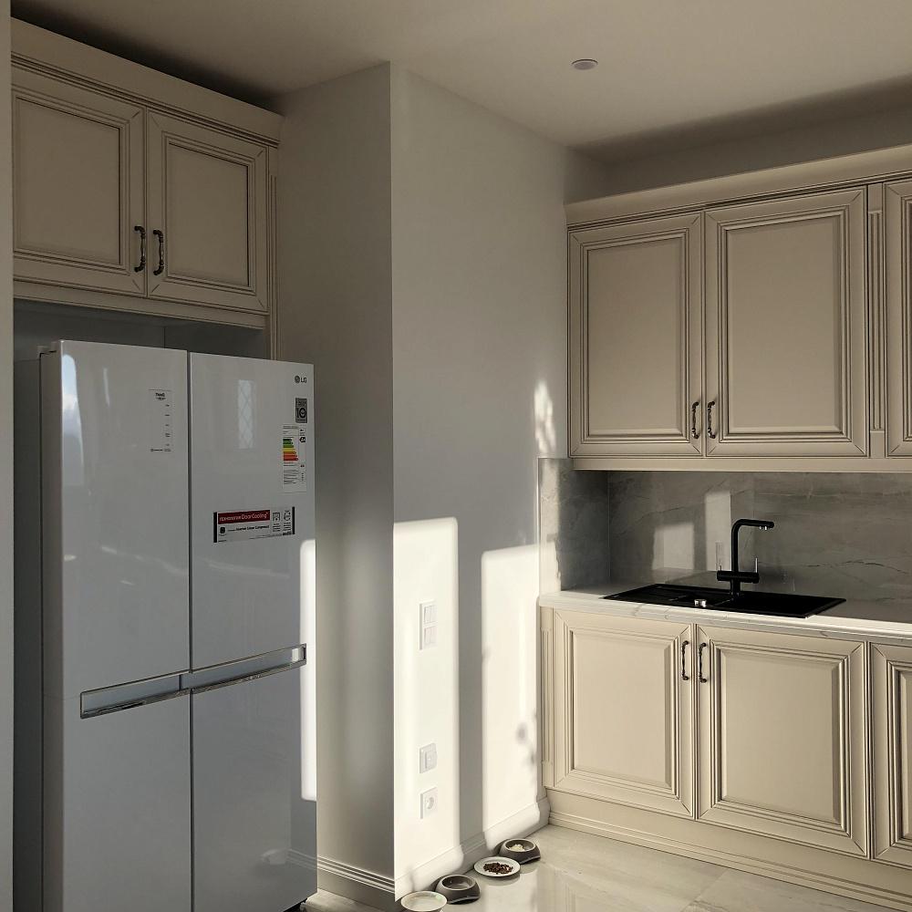 Линейная кухня Монтичели с островом