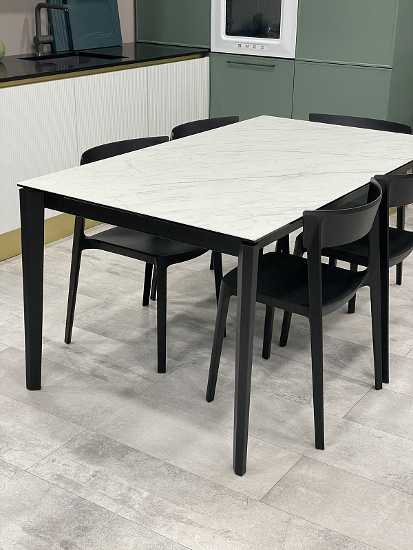 Итальянский стол Pentagon с раскладкой