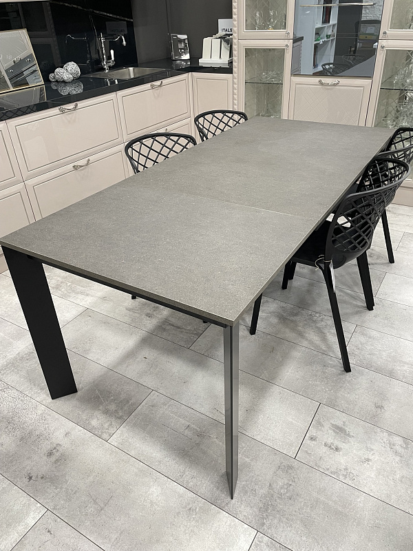 Итальянский стол BARON с раскладкой